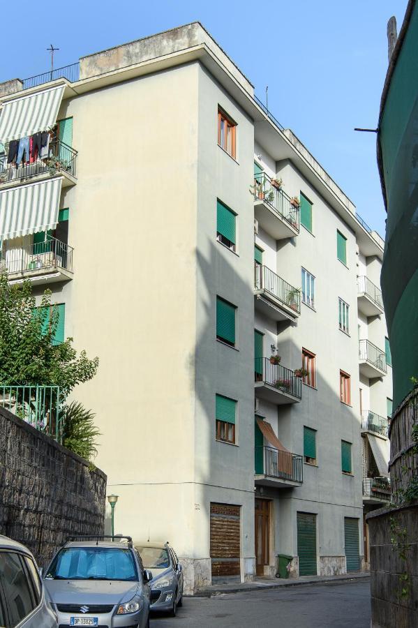 La Maison Des Tout Le Monde Sorrent Exterior foto